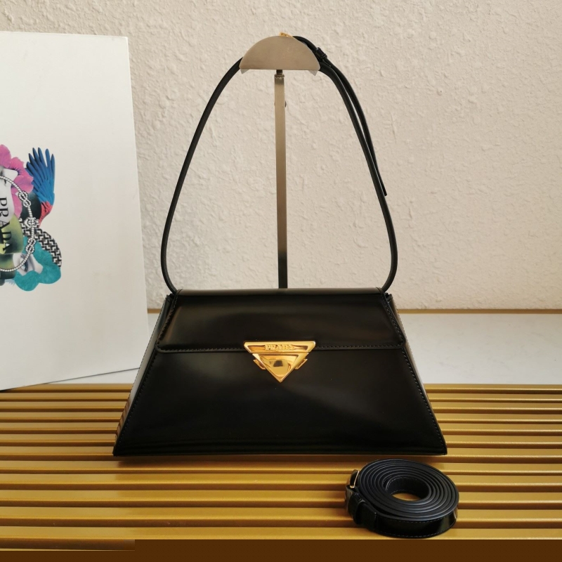 Pra*a top handle bags
